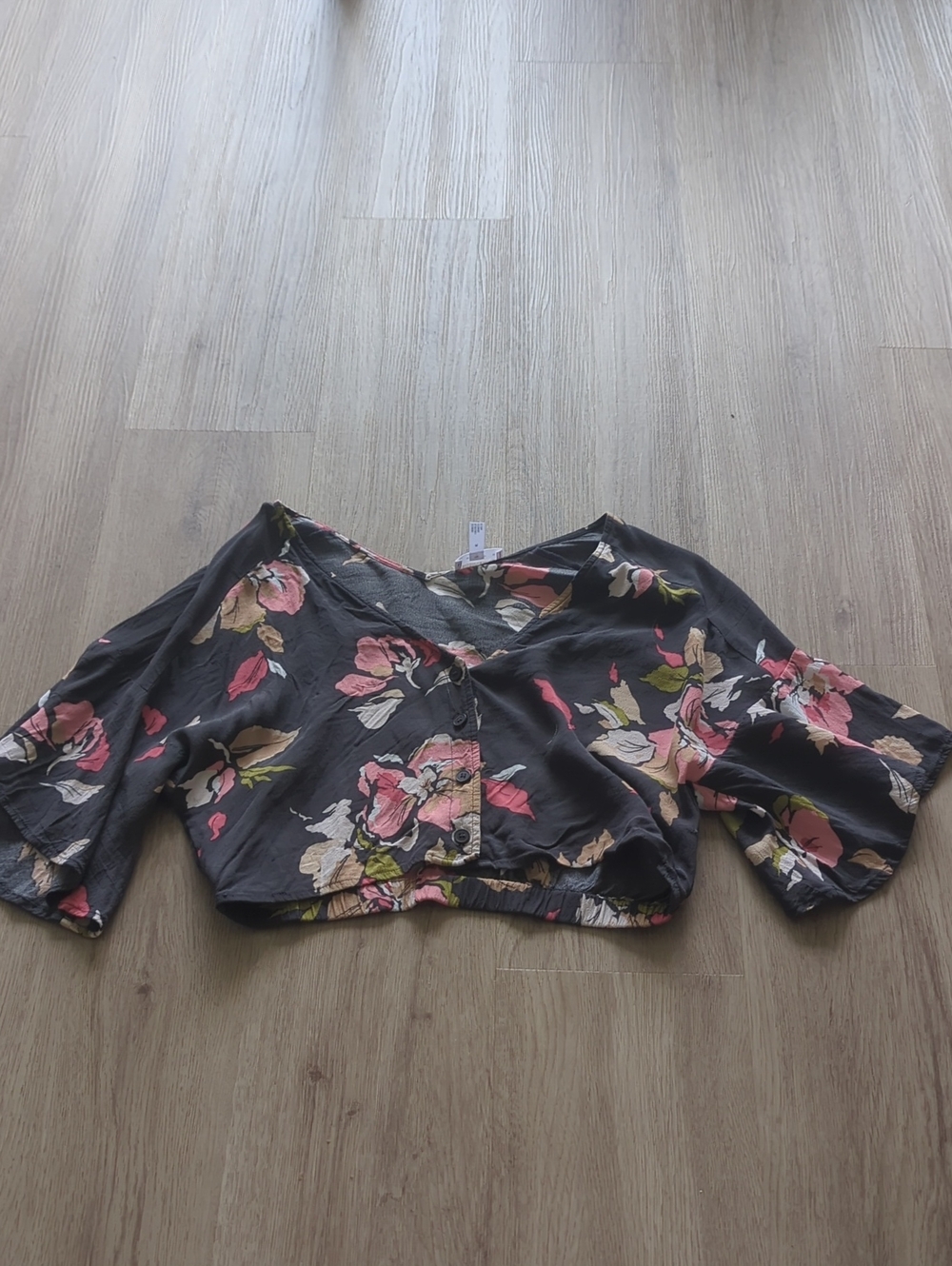 Leith Charcoal Floral Cropped Wrap Top - Pink & Cream Blooms
